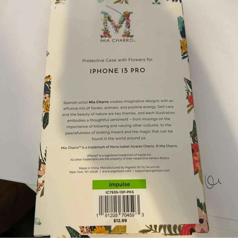 NWT Mia Charro Floral iPhone 13 Pro Case